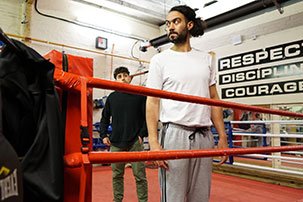 knockout-blow-inset-4